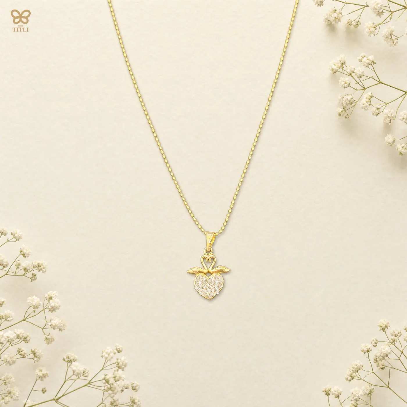 Gold pendant and chain